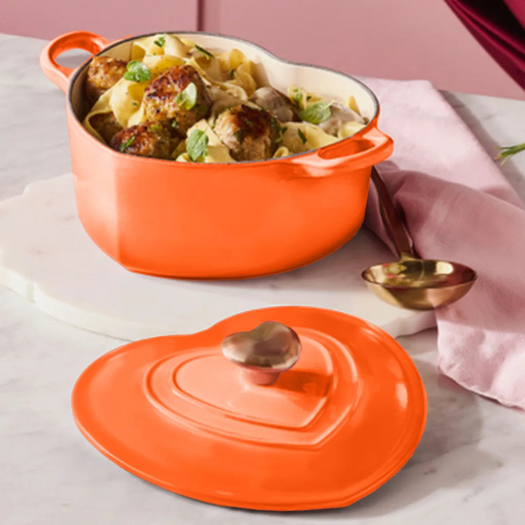 Heart-Shaped Cast Iron Pot - Tenkitchen.store